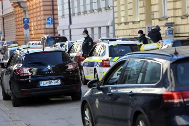 Pot v digitalno sužnjelastništvo