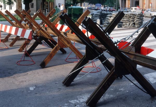 Odziv glede strašenja z državljansko vojno